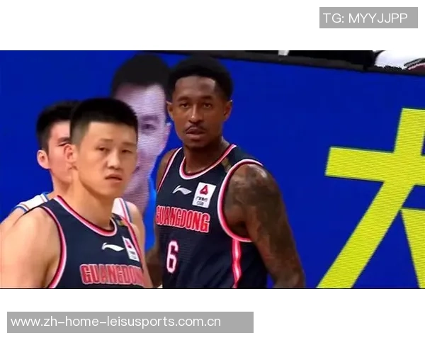 重庆篮球队强势领跑城市联赛积分榜以99分稳居第一 重庆篮球队强势领跑城市联赛积分榜以99分稳居第一