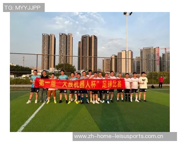 闪耀绿茵场的足球明星名字盘点让你一眼爱上他们的魅力与风采 闪耀绿茵场的足球明星名字盘点让你一眼爱上他们的魅力与风采